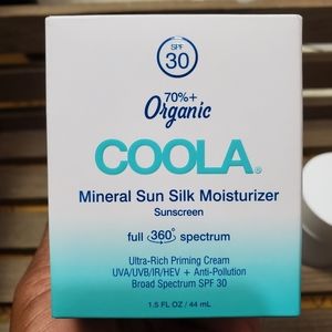 COOLA Mineral Sun Silk Moisturizer Sunscreen
